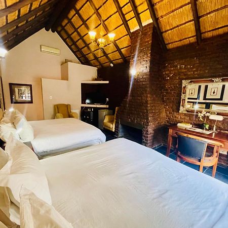Pretoria Mansion Boutique Hotel Coral Tree Ngoại thất bức ảnh